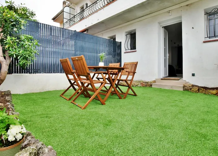 Grand Confort Centre Grande Terrasse Apartment *